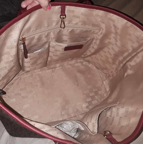 Michael Kors Jet set TRavel tote - Picture 2 of 3